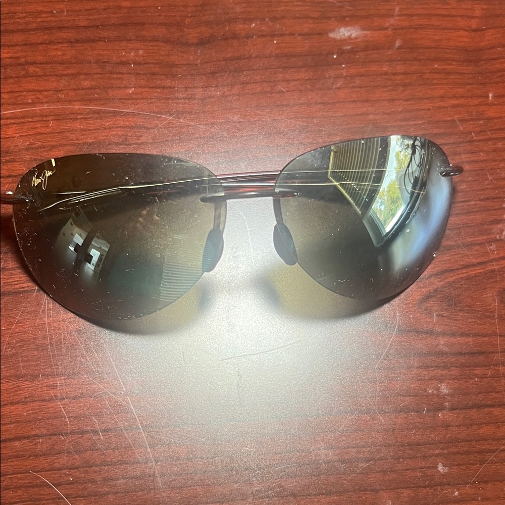 Maui Jim Black Aviator Sunglasses